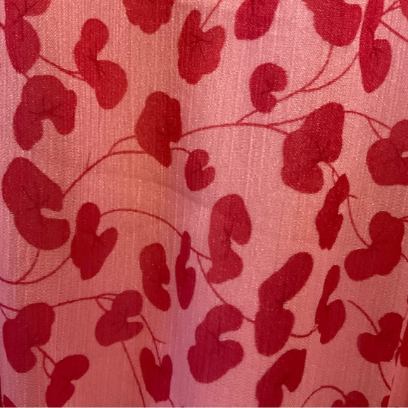 TUSSAH Brianca Mini Dress ‘Pink Roses’ AU 18 $50 💖 - Picture 10 of 15